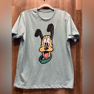 Pluto Graphic Tee